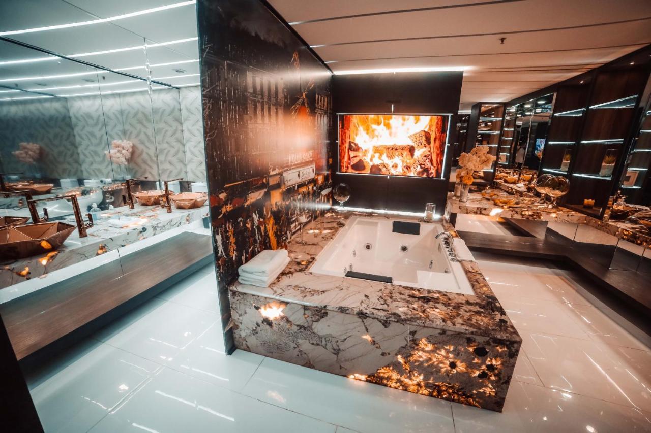 1Million Luxury Suites Medellin Luaran gambar