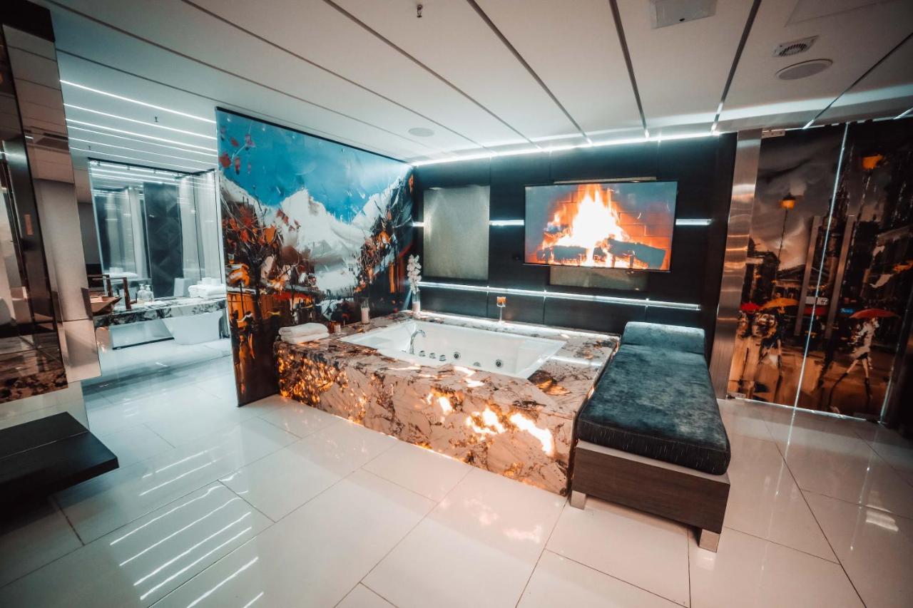 1Million Luxury Suites Medellin Luaran gambar