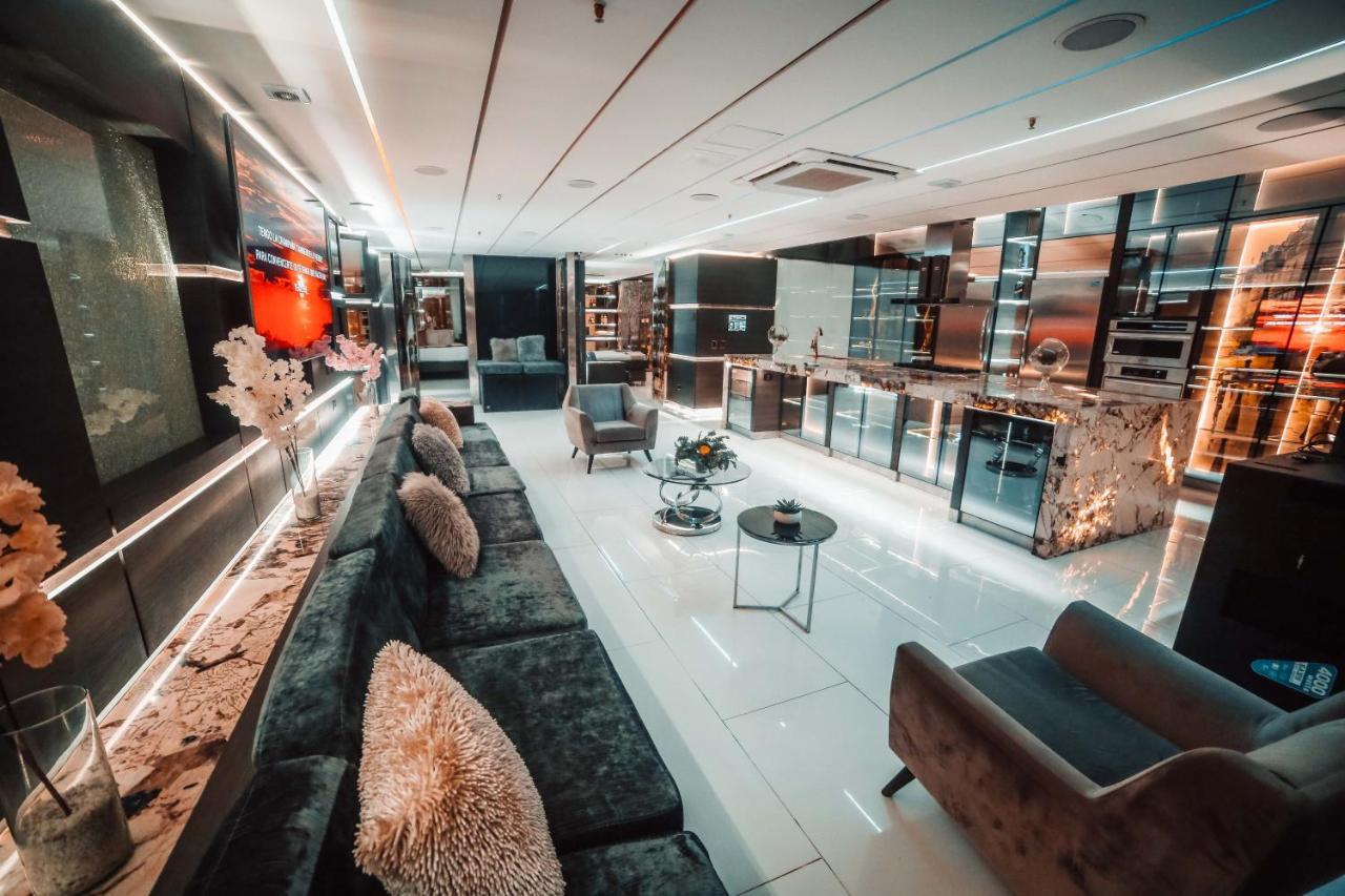 1Million Luxury Suites Medellin Luaran gambar
