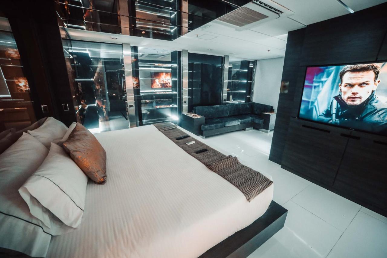1Million Luxury Suites Medellin Luaran gambar