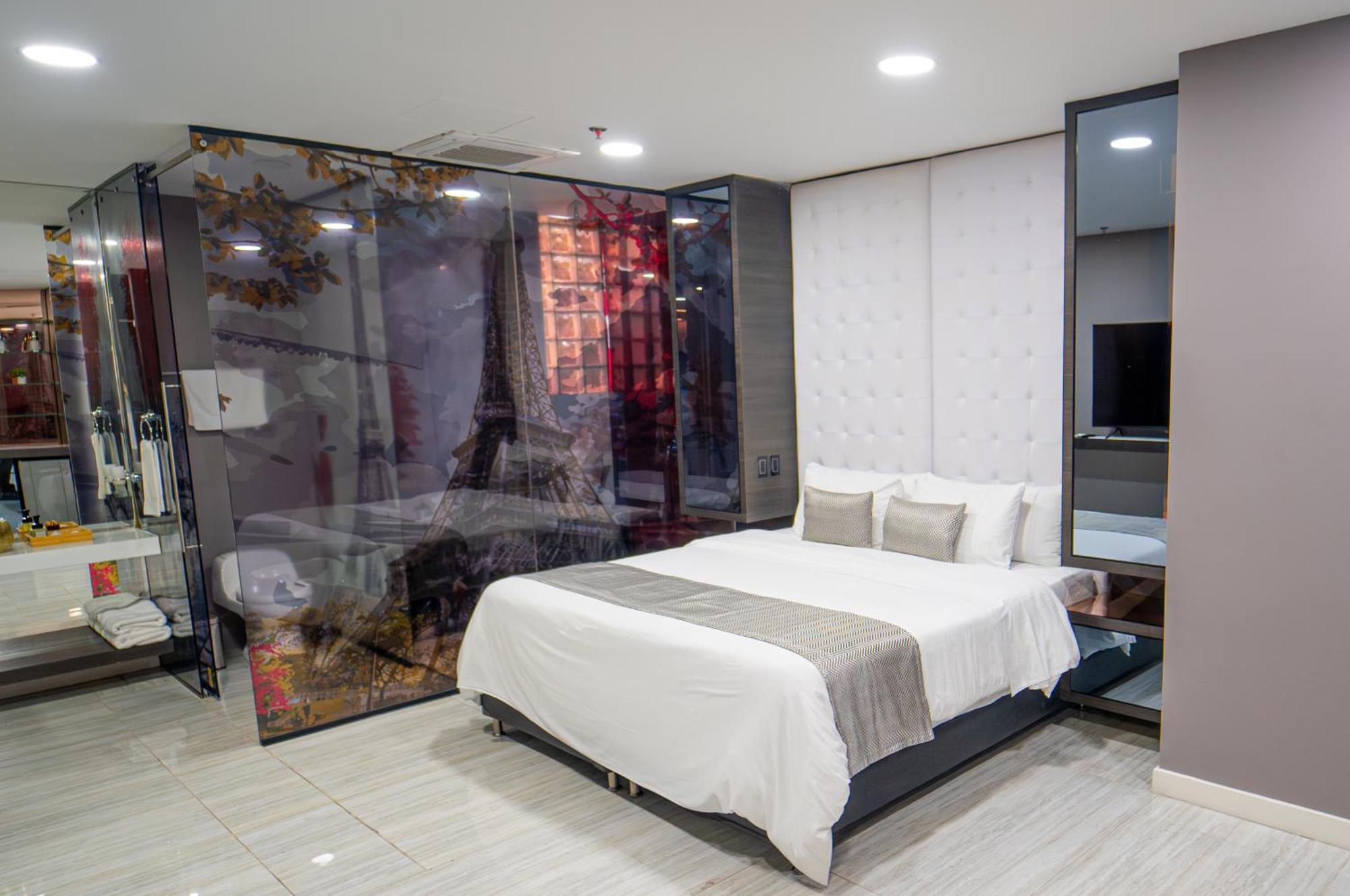 1Million Luxury Suites Medellin Luaran gambar
